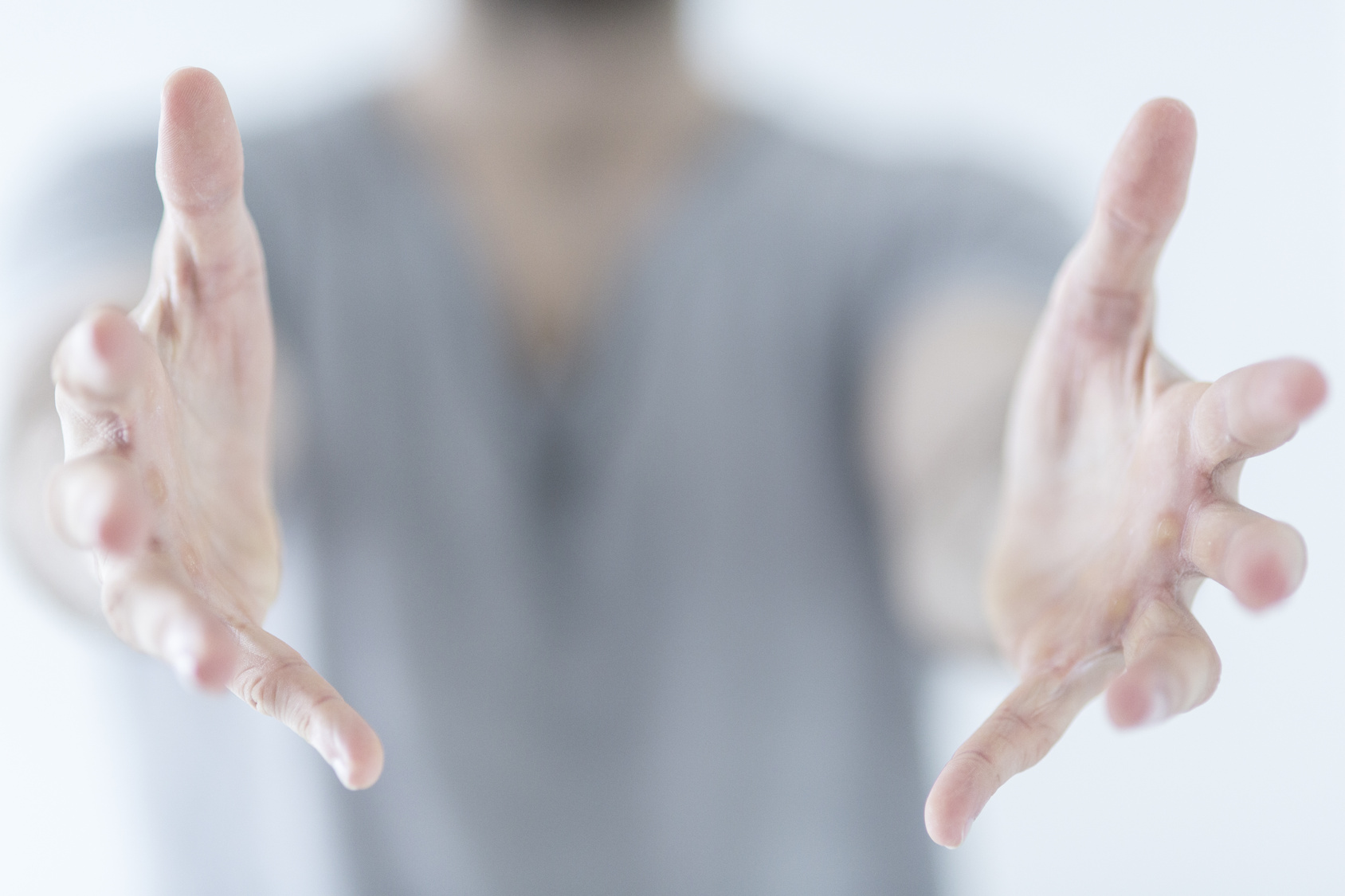 hands open