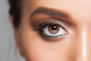 Eye makeup