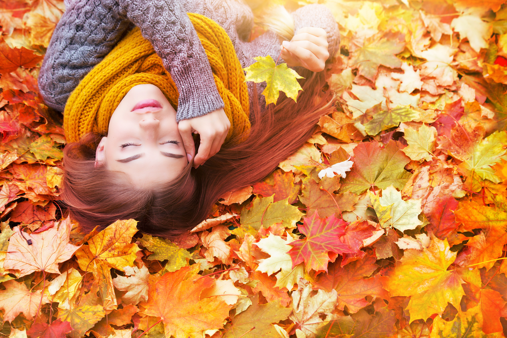 schne frau im herbst