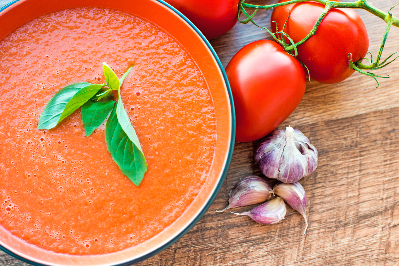 Bowl of tomato soup gaspacho