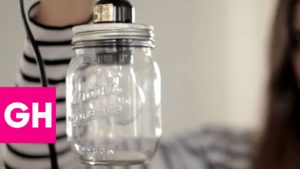 Muunna lasipurkki lampuksi – katso DIY-ohjeet