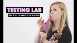 Pilavideo: Testiryhmälle annetaan seksileluja kauneudenhoitoon