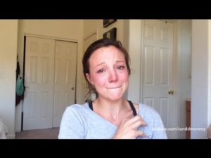 Video: Nainen kertoo avioeronsa syistä yksityiskohtaisesti