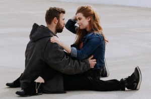 joanna-nix-walkup-QwrSQiotMbo-unsplash