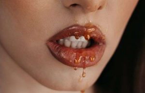 roxana-maria-JoScUSxutjo-unsplash