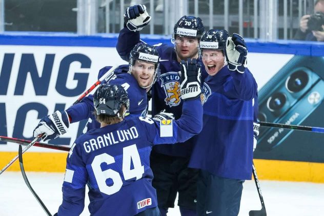 FIN04 LEHTONEN Mikko, FIN65 MANNINEN Sakari, FIN70 HARTIKAINEN Teemu, FIN76 SALLINEN Jere, FIN64 GRANLUND Mikael-0013