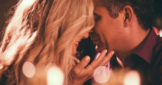 nainen-ja-mies-treffeilla