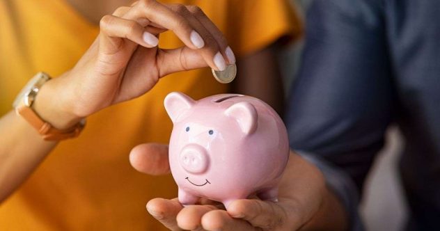 raha-asiat-parisuhteessa