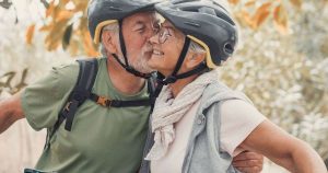 rakastuminen-vanhemmalla-ialla